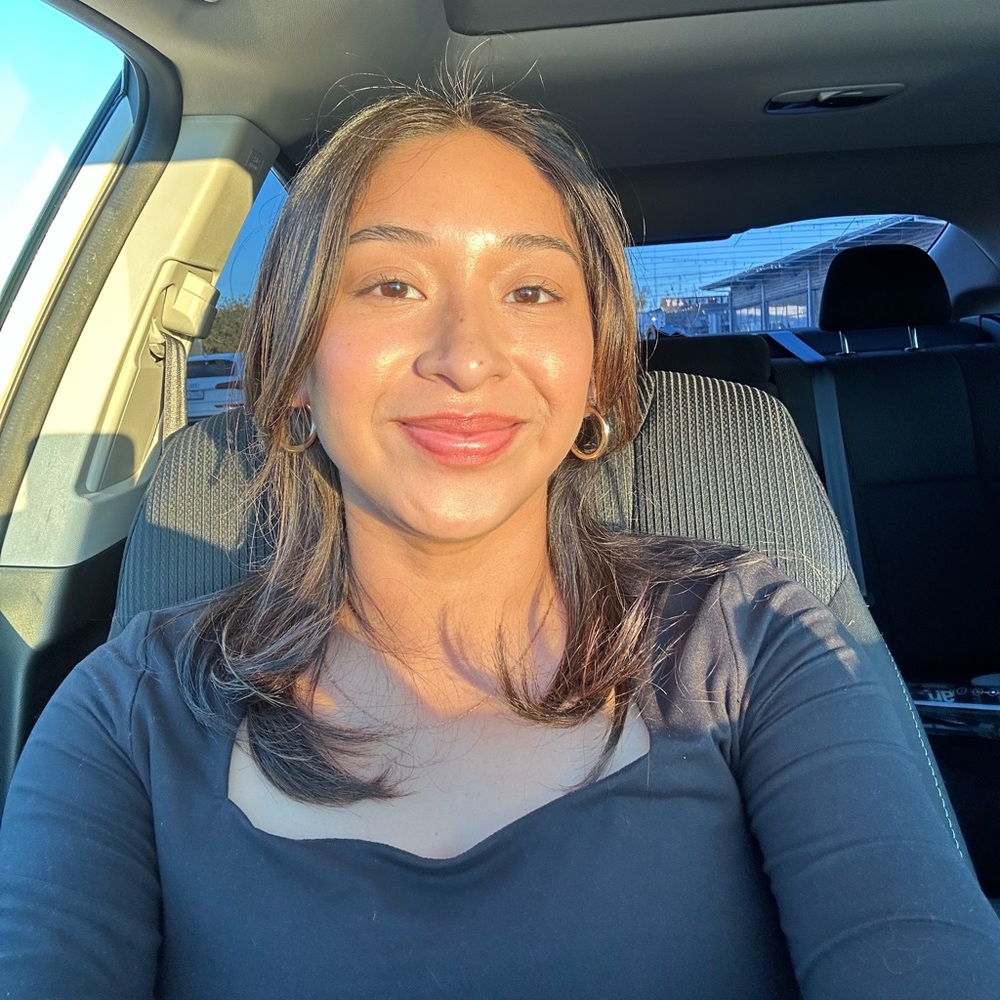Meet your Posher, Aracely